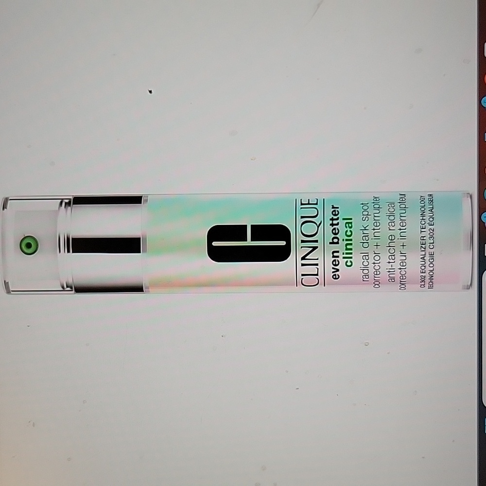 CLINIQUE Even Better Clinical Dark Spot Corrector+Interrupter,30ml